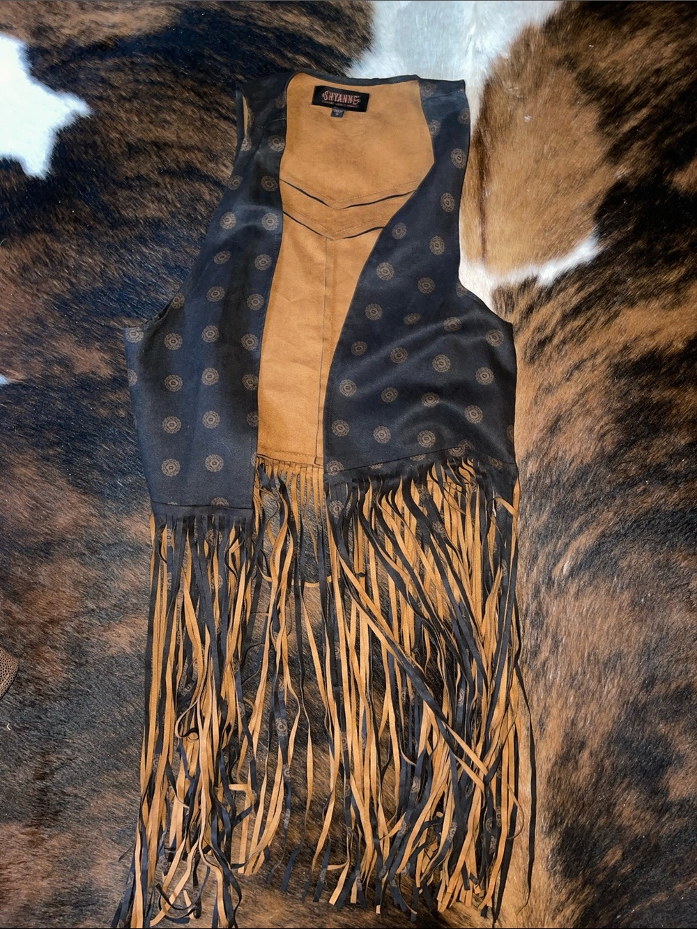 Shyanne Black and Tan Fringe Suede-Accent Vest